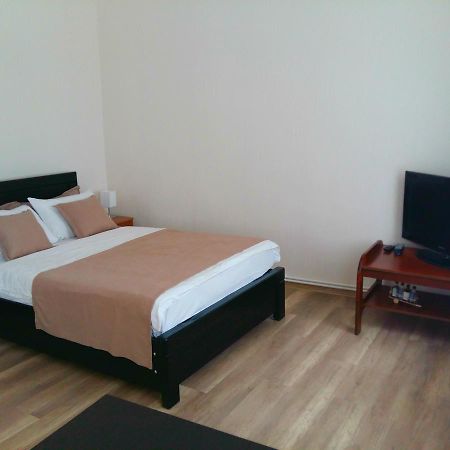 Gulo'S Home Tiflis Exterior foto